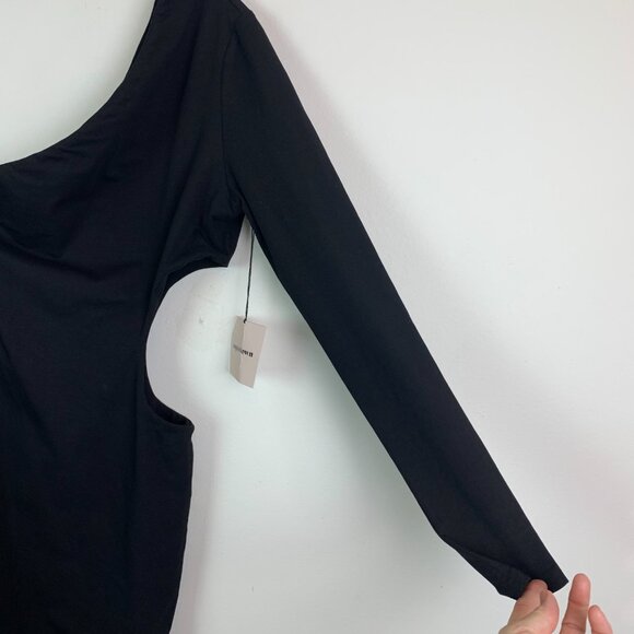 NWT Superdown Katia Cut-out Dress in Black Size Small - Picture 6 of 8